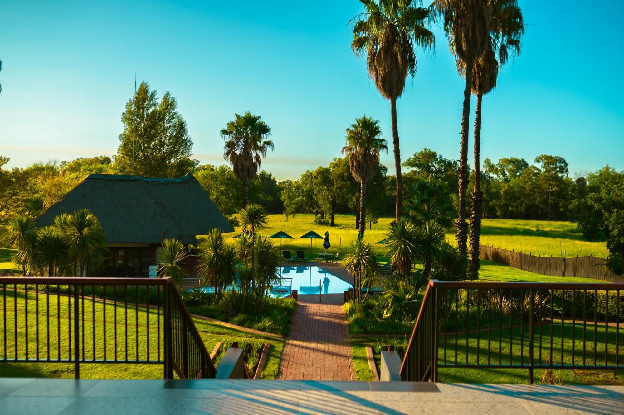 Emerald Resort & Casino Vanderbijlpark Extérieur photo