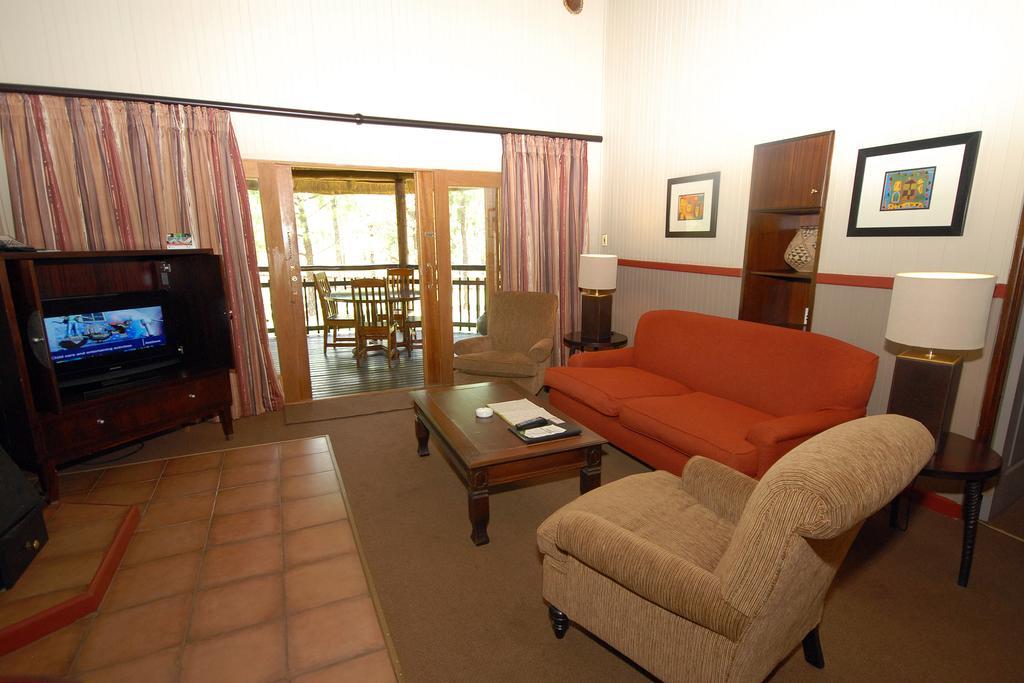 Emerald Resort & Casino Vanderbijlpark Extérieur photo